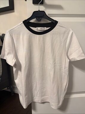 Mango White Short-Sleeve Tee with Black Contrast Collar
